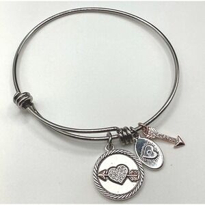 Footnotes Mother Daughter CZ silver Tone Bangle Bracelet‎ Heart Arrow Charms
